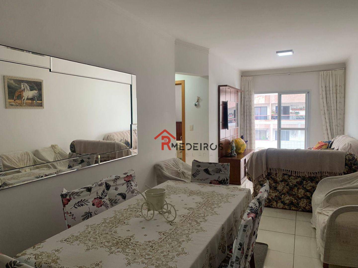 Apartamento à venda com 2 quartos, 90m² - Foto 2