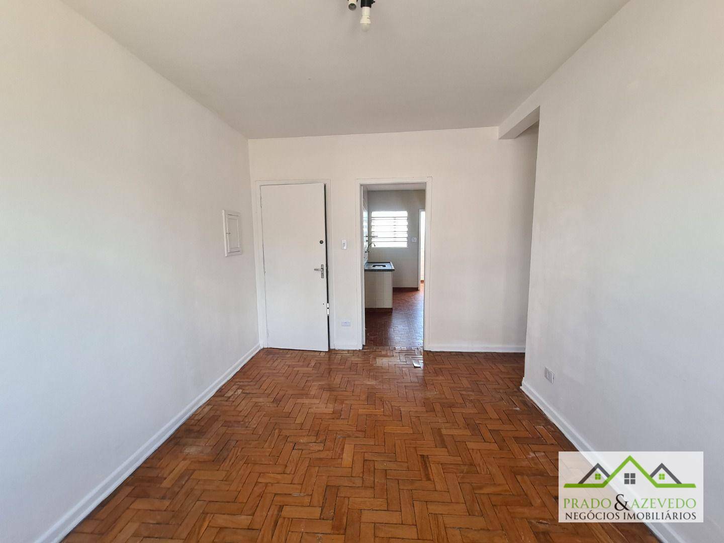 Apartamento para alugar com 3 quartos, 67m² - Foto 2