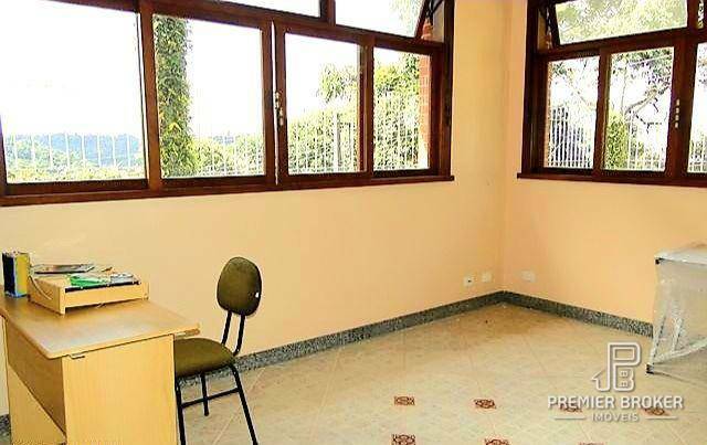 Casa de Condomínio à venda com 3 quartos, 460m² - Foto 21