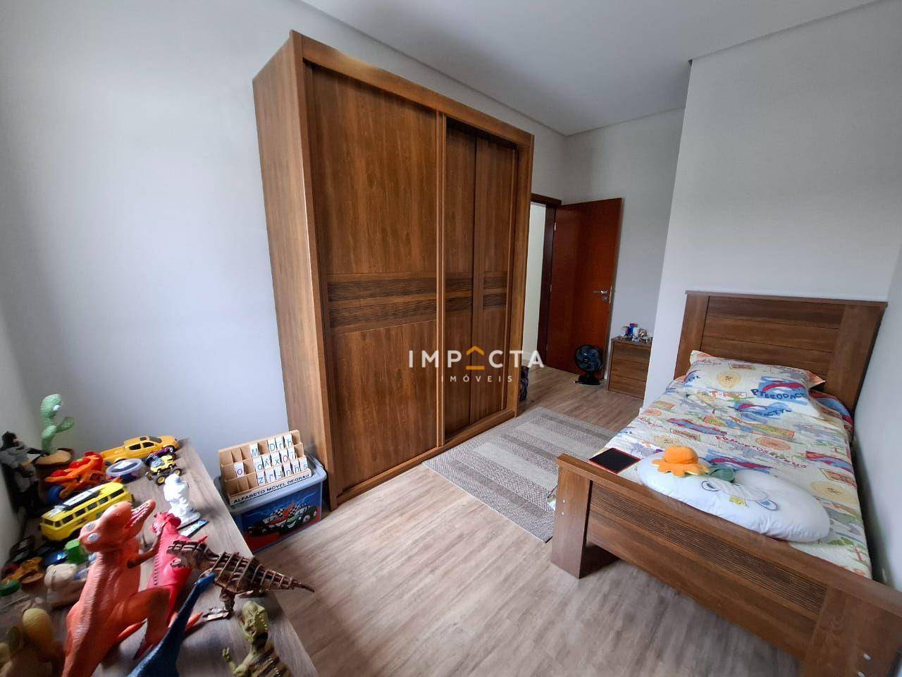 Casa à venda com 3 quartos, 239m² - Foto 20