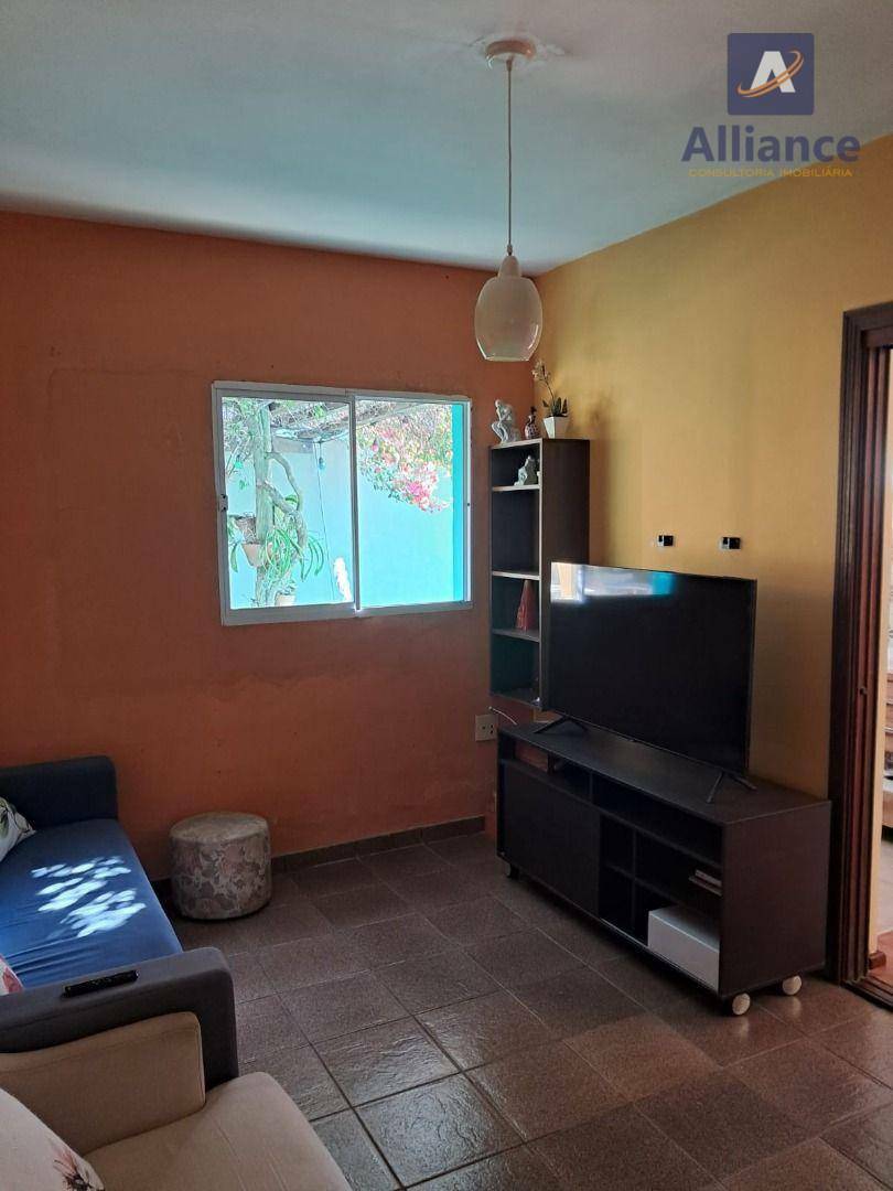 Chácara à venda com 4 quartos, 331m² - Foto 8