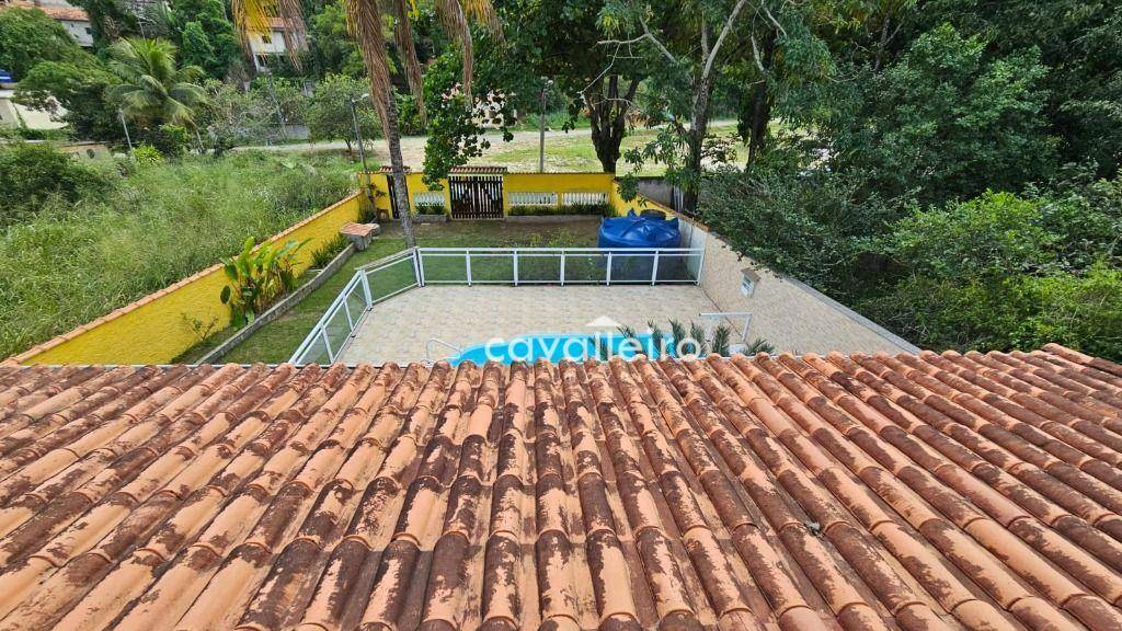 Casa à venda com 5 quartos, 251m² - Foto 10