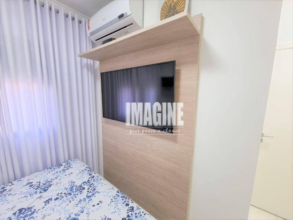 Apartamento à venda com 2 quartos, 61m² - Foto 36