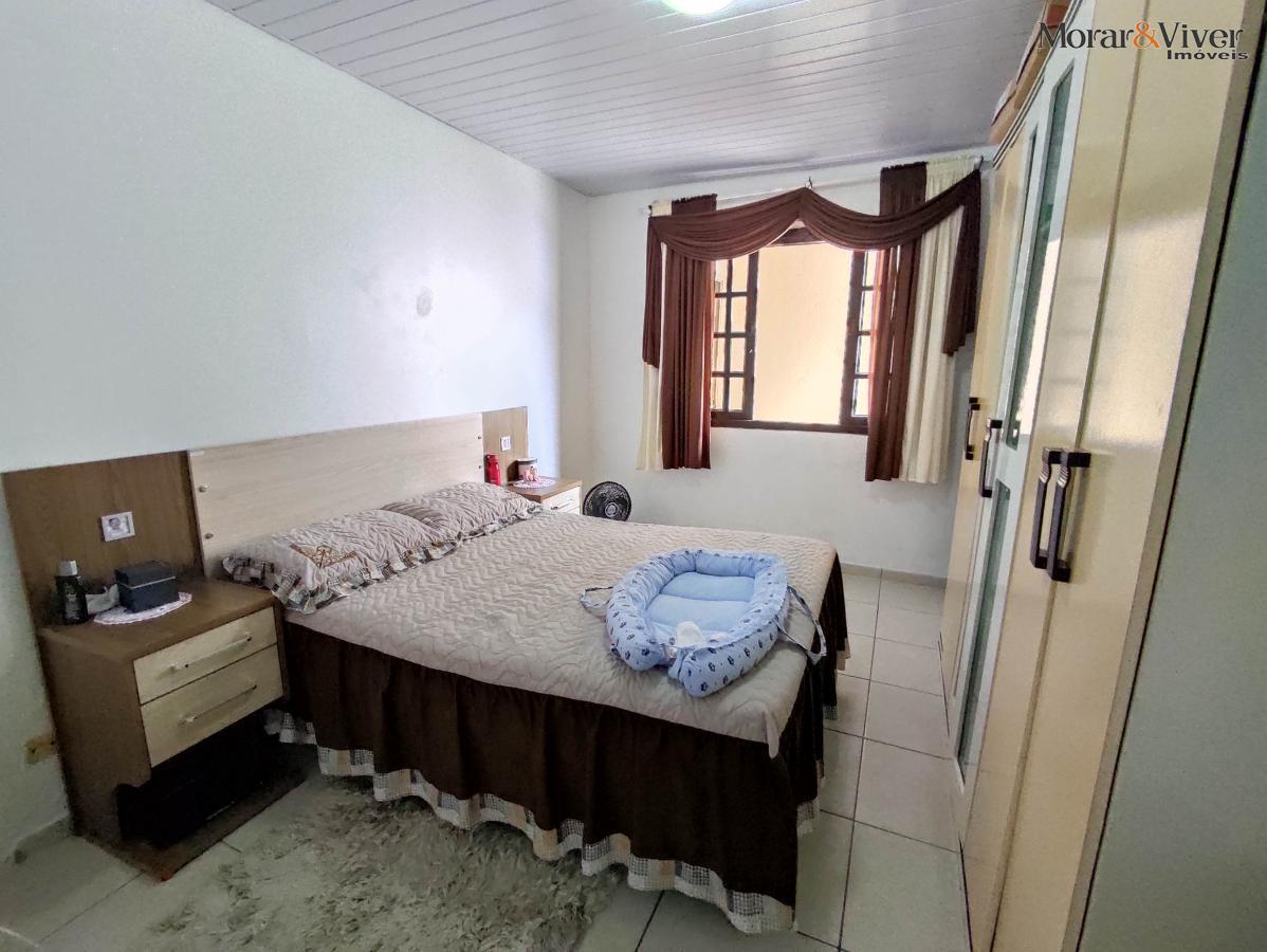 Casa à venda com 5 quartos, 70m² - Foto 15