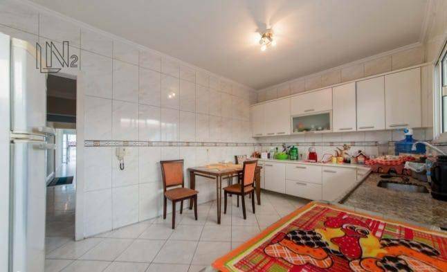 Sobrado à venda com 3 quartos, 324m² - Foto 8