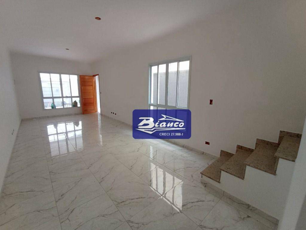 Sobrado à venda com 3 quartos, 250m² - Foto 1