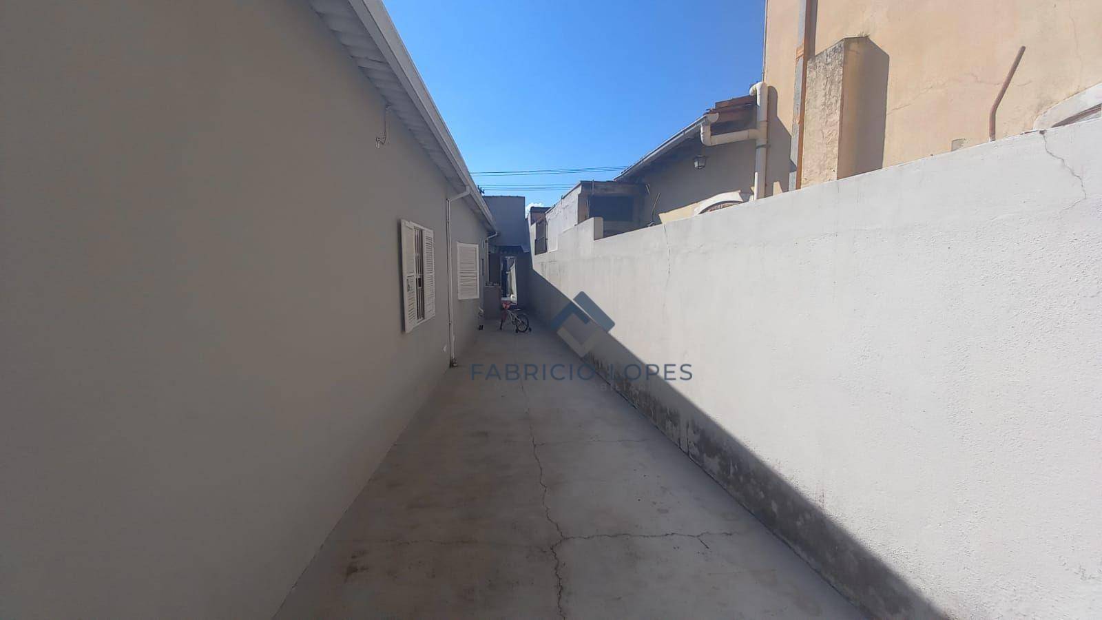 Casa à venda com 3 quartos, 125m² - Foto 14