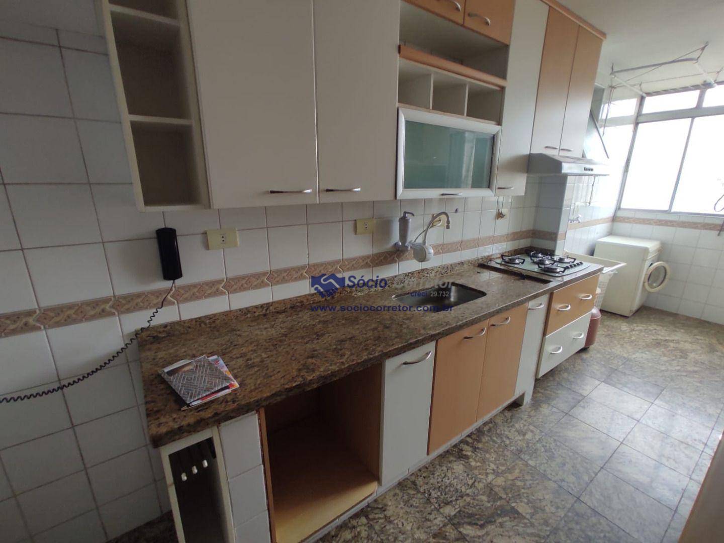 Apartamento à venda com 3 quartos, 83m² - Foto 6