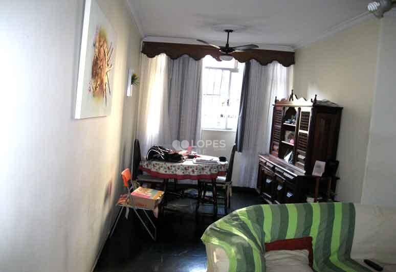 Apartamento à venda com 3 quartos, 76m² - Foto 1