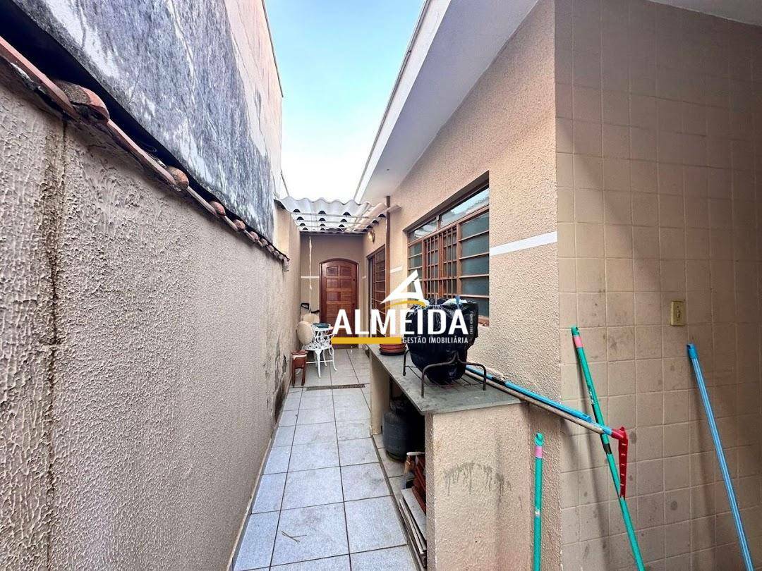 Casa, 3 quartos, 164 m² - Foto 15