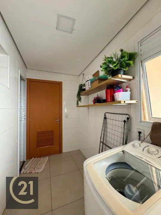 Apartamento à venda com 3 quartos, 135m² - Foto 8