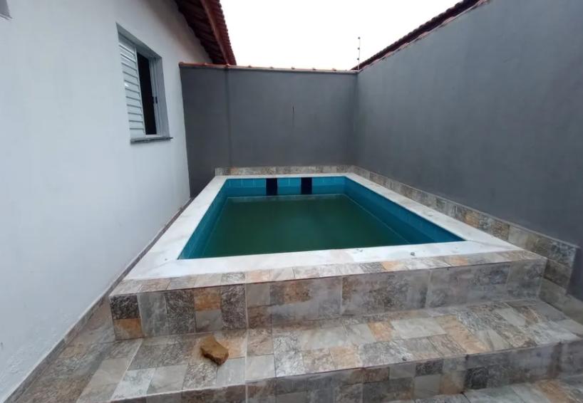 Casa à venda com 2 quartos, 56m² - Foto 2