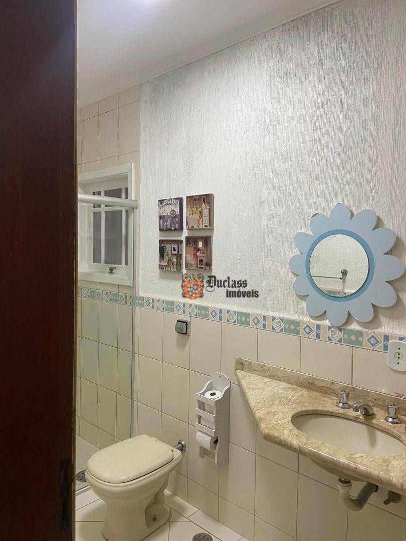 Sobrado à venda com 4 quartos, 351m² - Foto 98