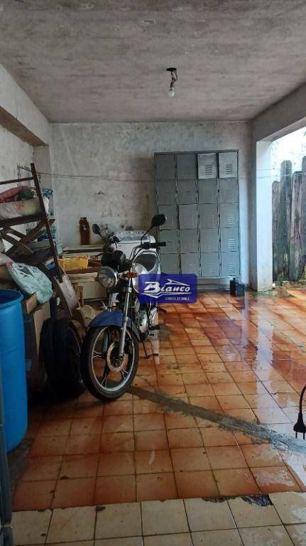 Sobrado à venda com 3 quartos, 160m² - Foto 23