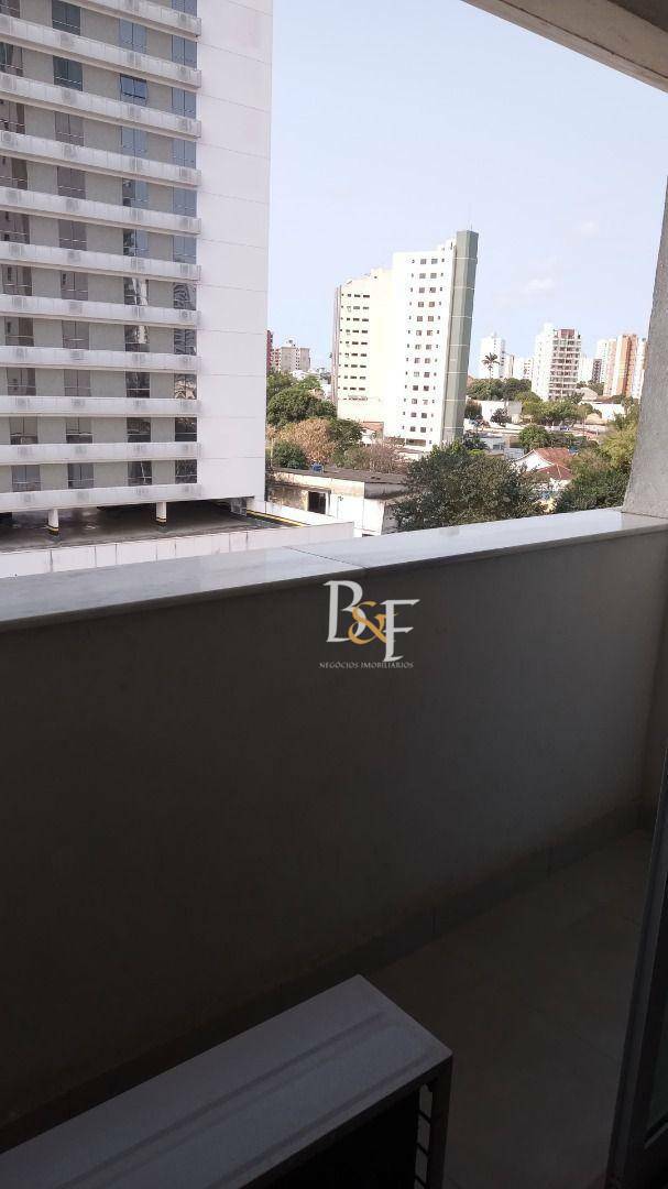 Apartamento para alugar com 2 quartos, 68m² - Foto 10