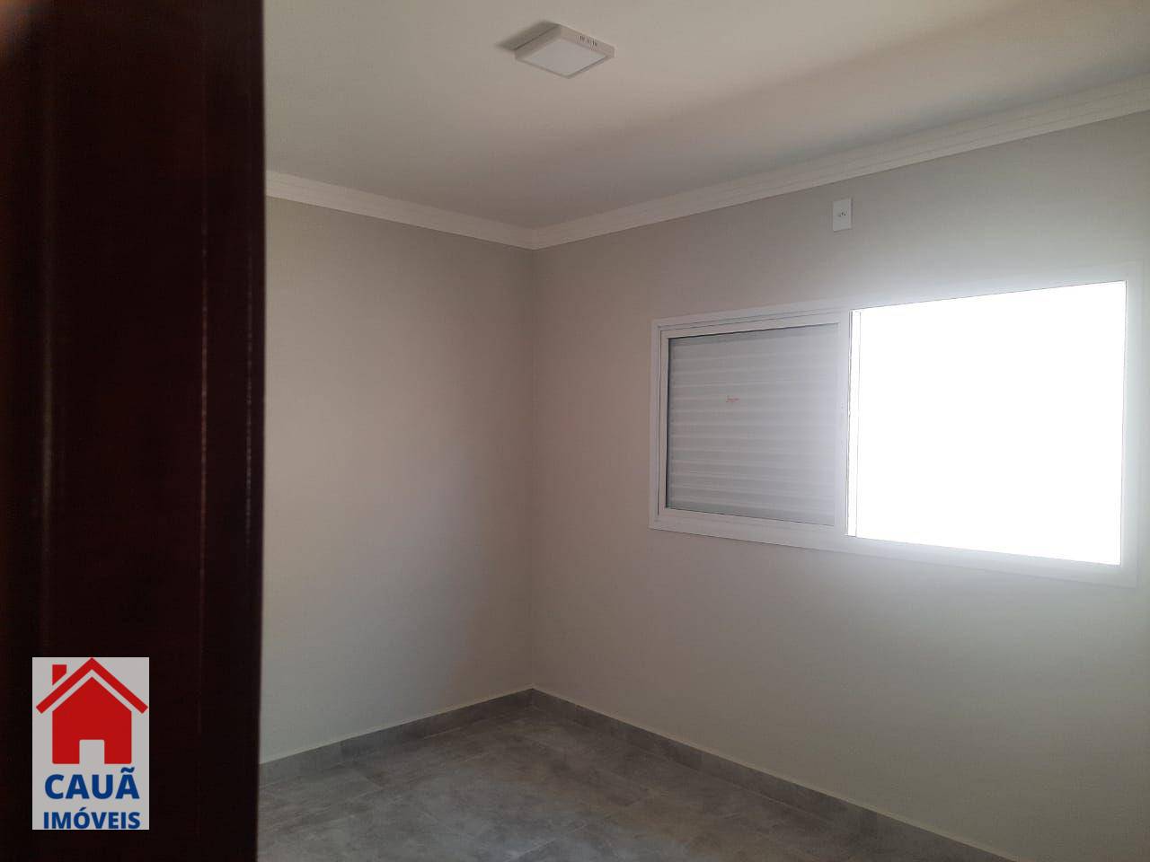 Casa à venda e aluguel com 3 quartos, 177m² - Foto 4