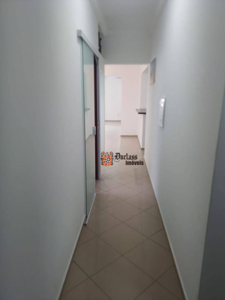 Casa à venda e aluguel com 4 quartos, 320m² - Foto 35