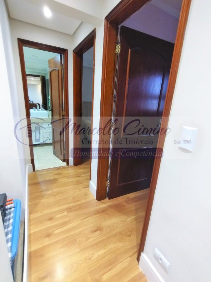 Apartamento à venda com 2 quartos, 70m² - Foto 5