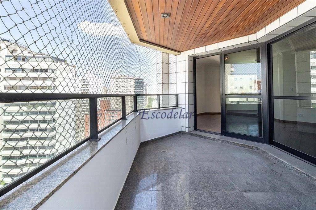 Apartamento à venda com 4 quartos, 214m² - Foto 24