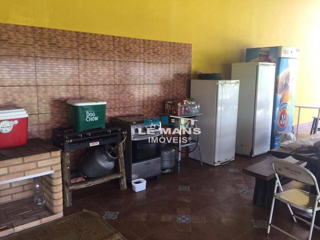 Chácara à venda com 3 quartos, 500m² - Foto 2