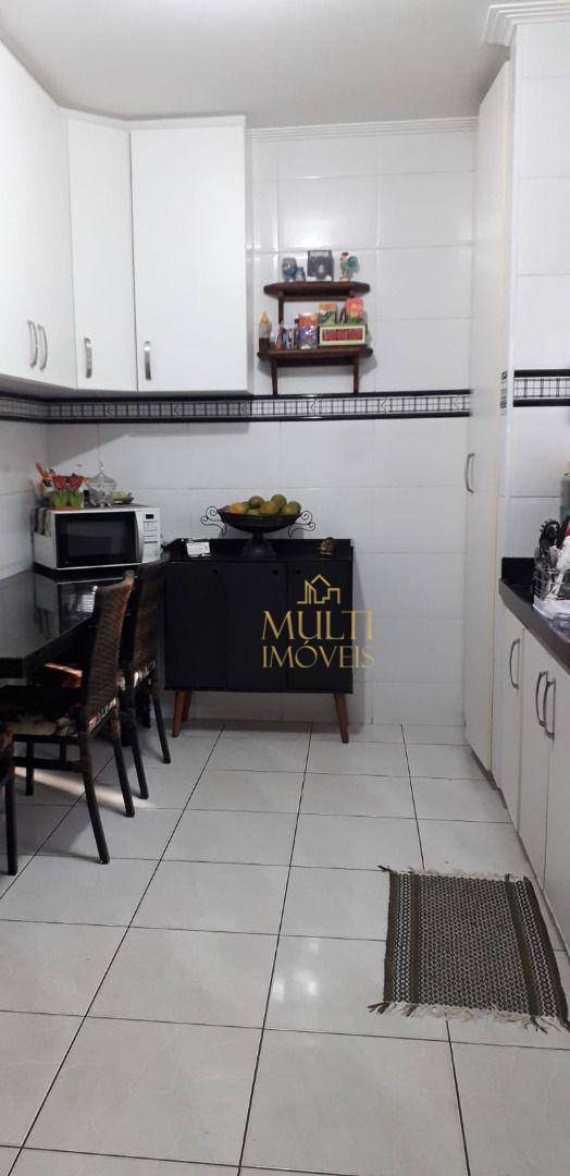 Sobrado à venda com 3 quartos, 194m² - Foto 8