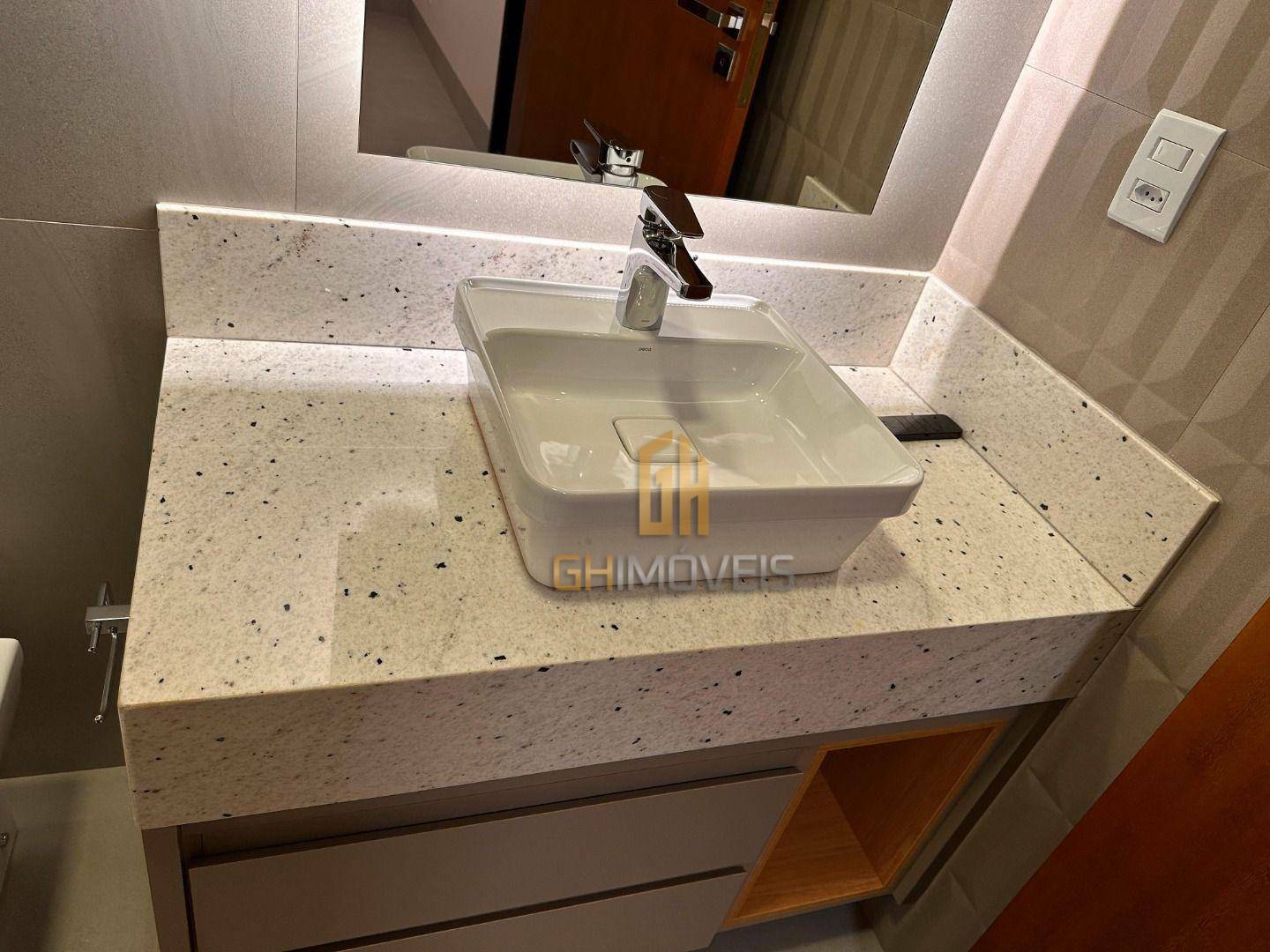 Casa à venda com 3 quartos, 200m² - Foto 32