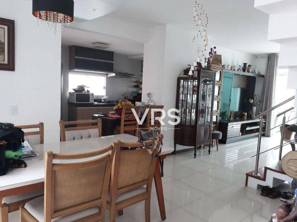 Casa à venda com 4 quartos, 175m² - Foto 58