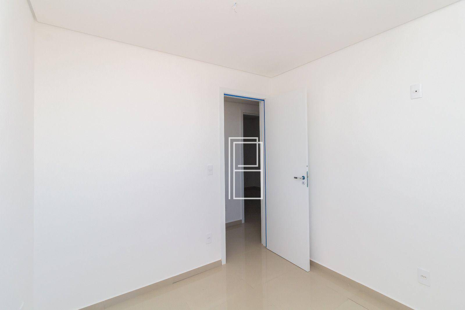 Apartamento à venda com 3 quartos, 101m² - Foto 14