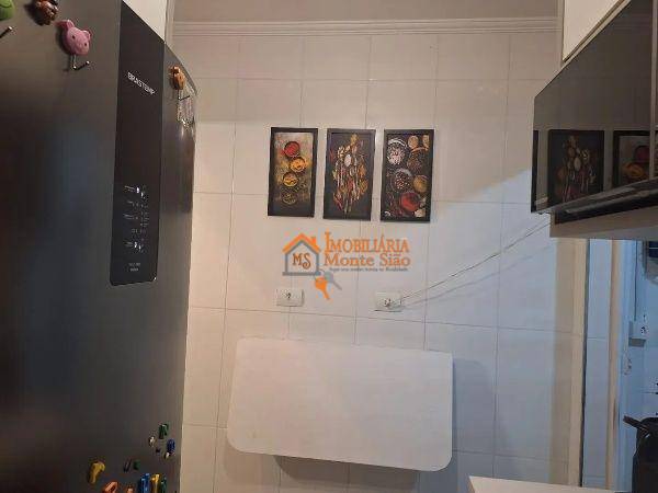 Apartamento à venda com 2 quartos, 62m² - Foto 4