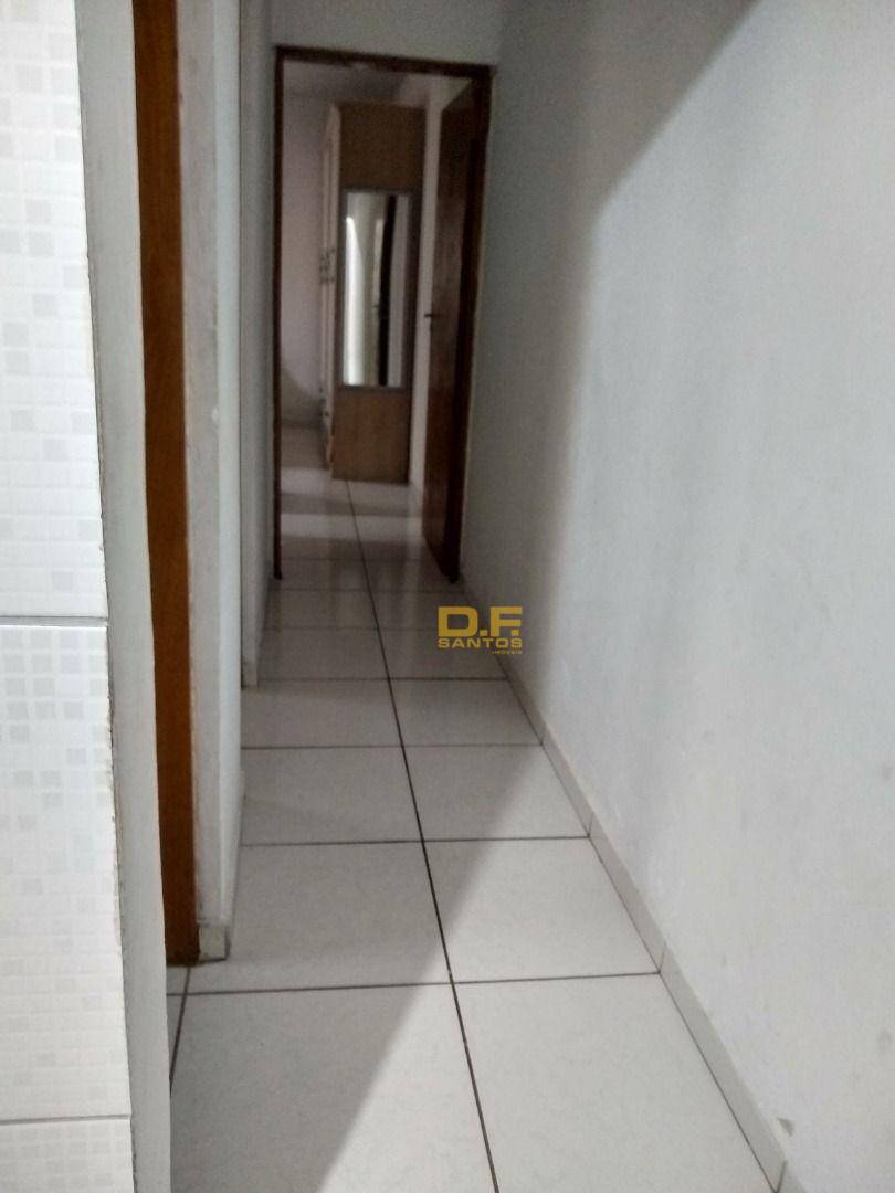 Casa à venda com 2 quartos, 1m² - Foto 5