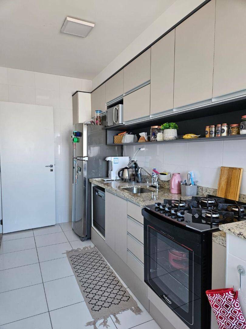 Apartamento à venda com 2 quartos, 77m² - Foto 14