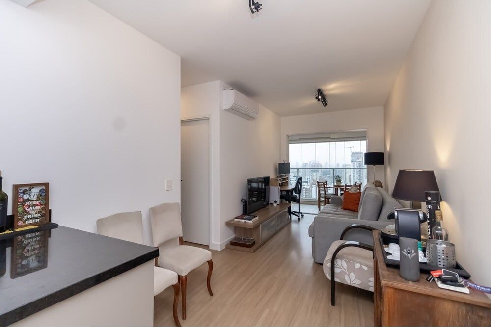 Apartamento à venda com 2 quartos, 65m² - Foto 1