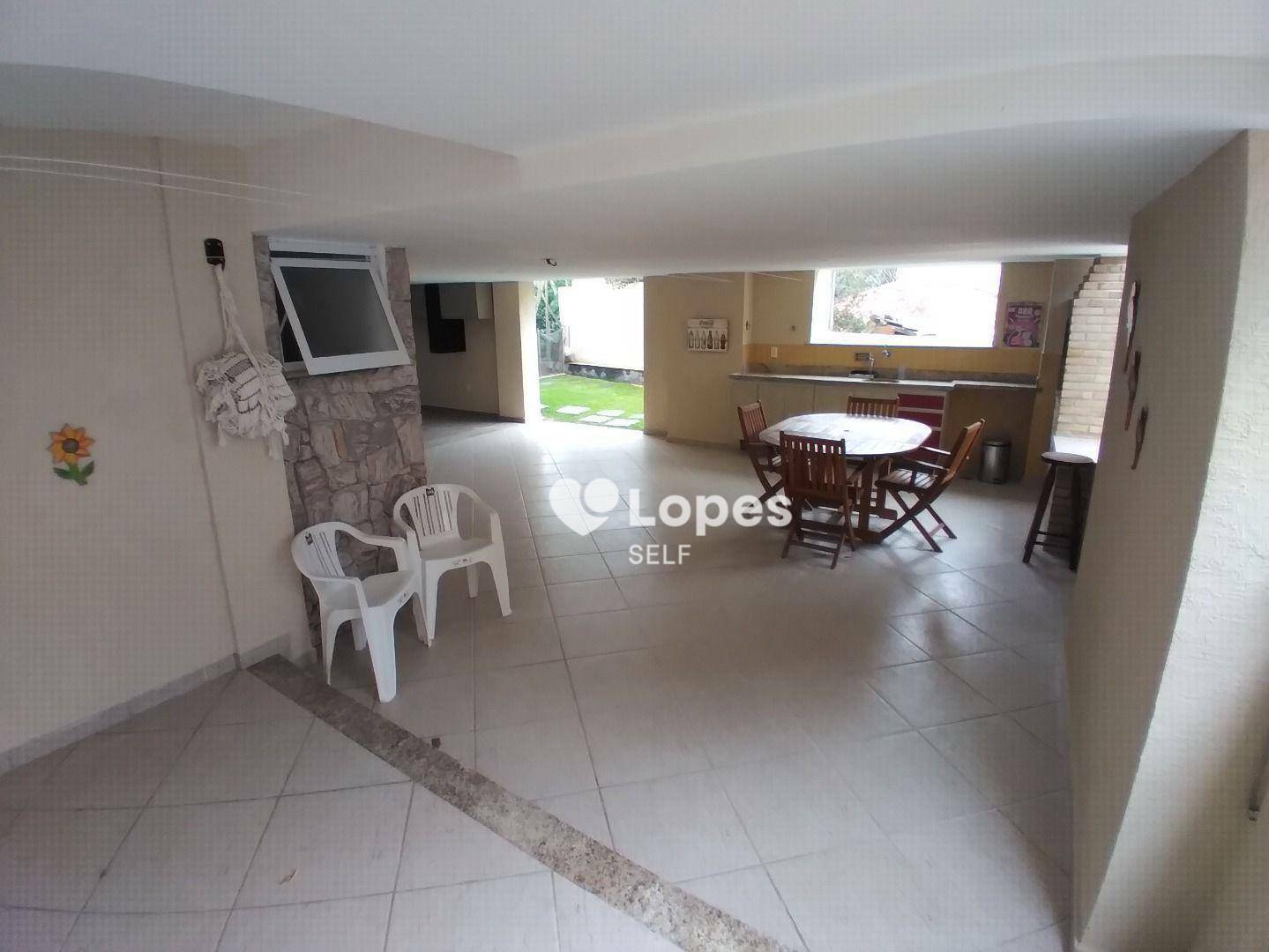 Casa de Condomínio à venda com 4 quartos, 302m² - Foto 26