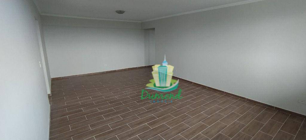 Apartamento para alugar com 3 quartos, 120m² - Foto 8