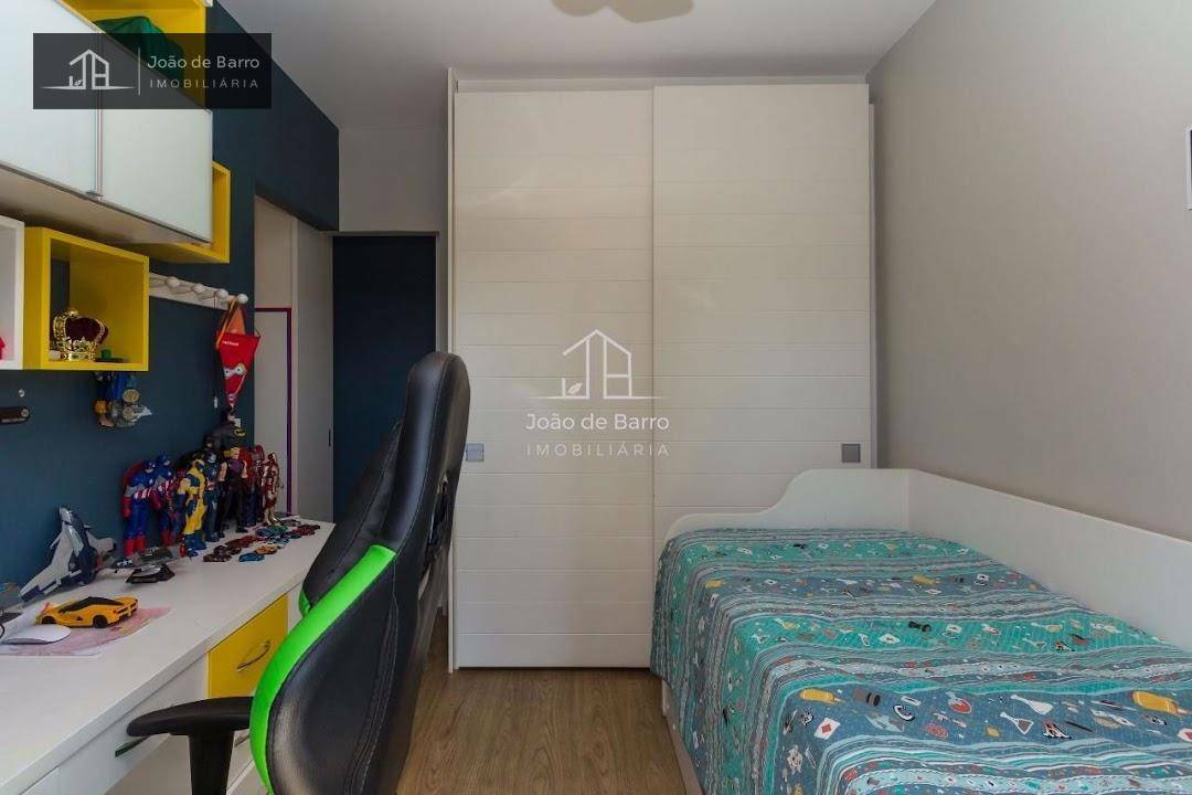 Apartamento à venda com 3 quartos, 184m² - Foto 16