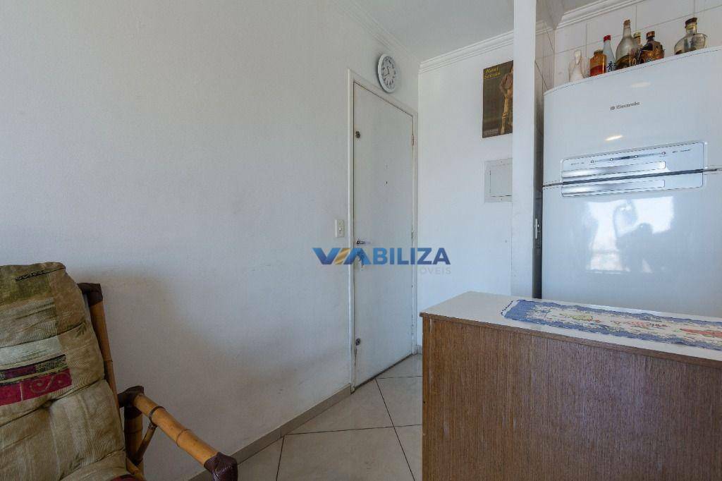 Apartamento à venda com 3 quartos, 54m² - Foto 3