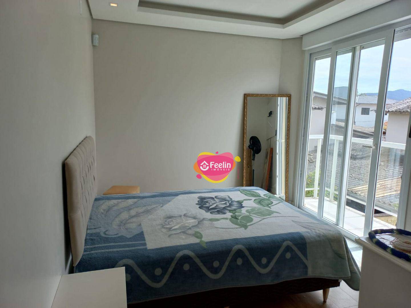 Casa, 4 quartos, 269 m² - Foto 8