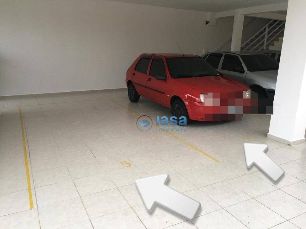 Apartamento à venda com 2 quartos, 60m² - Foto 11