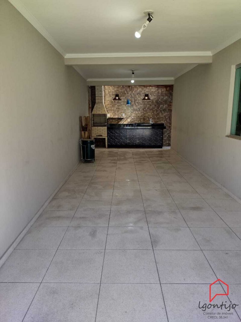 Casa à venda com 3 quartos, 230m² - Foto 22