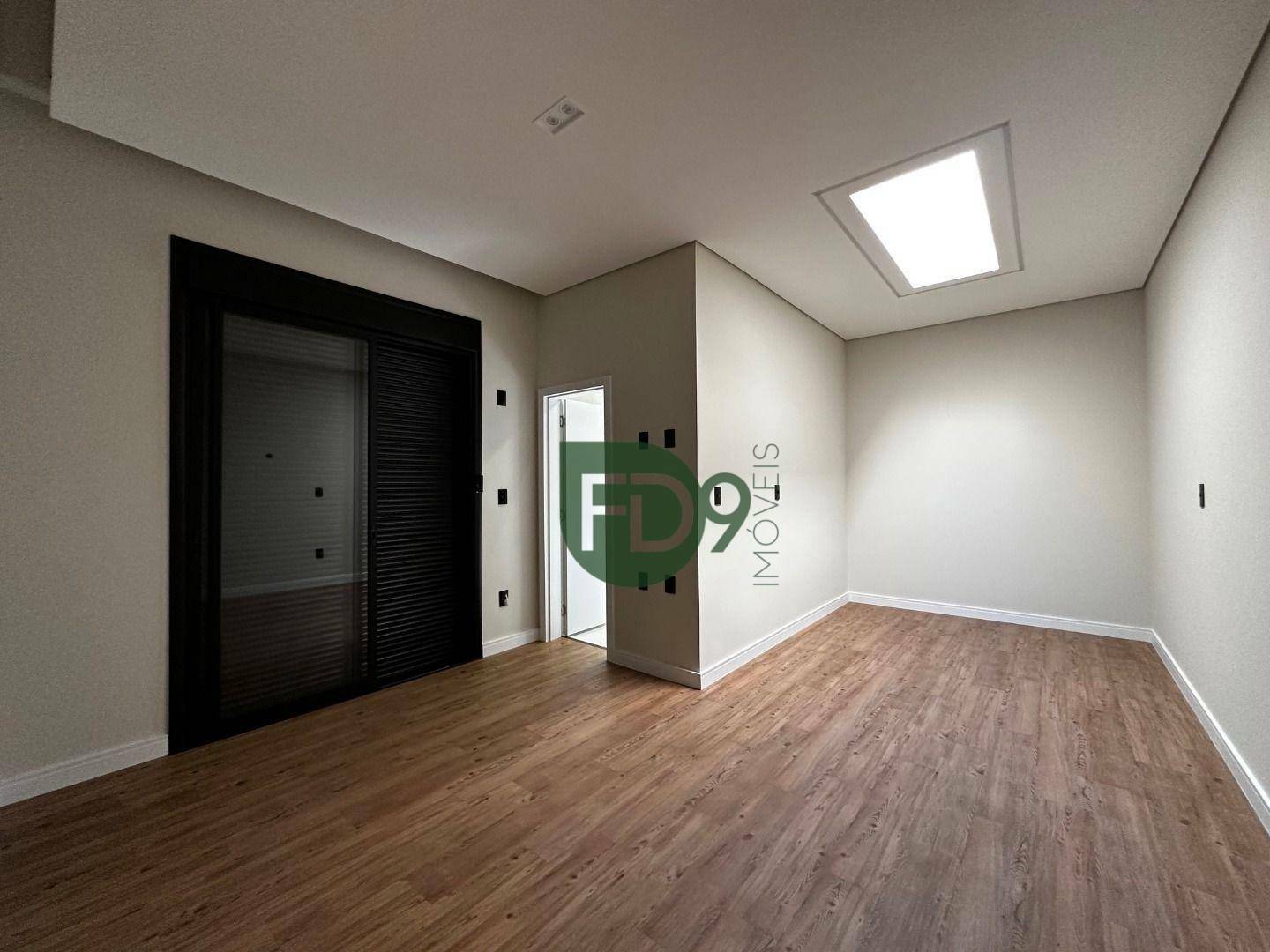 Casa de Condomínio à venda com 3 quartos, 201m² - Foto 29