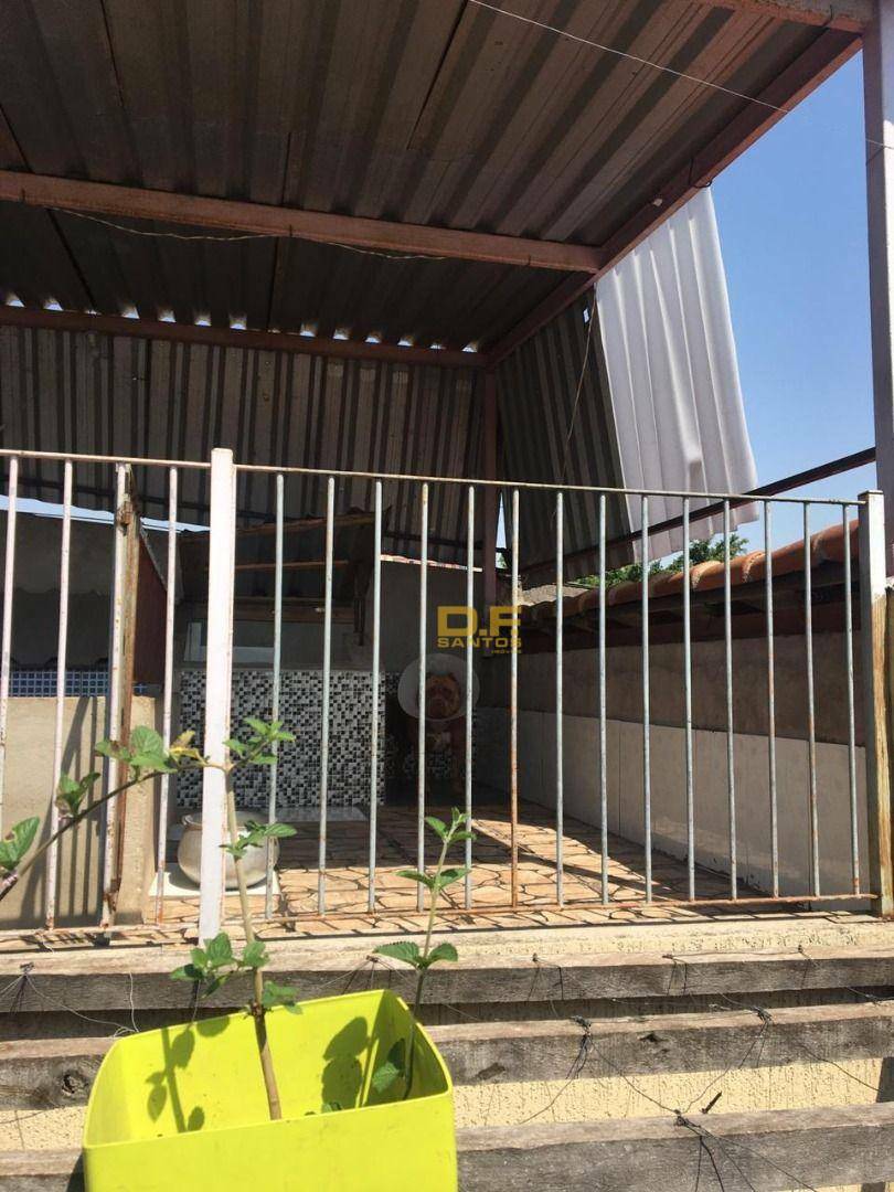 Sobrado à venda com 6 quartos, 196m² - Foto 31