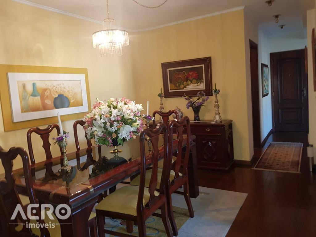 Apartamento à venda com 4 quartos, 230m² - Foto 20