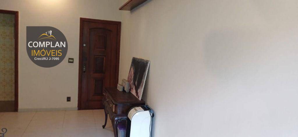 Apartamento à venda com 2 quartos, 76m² - Foto 2