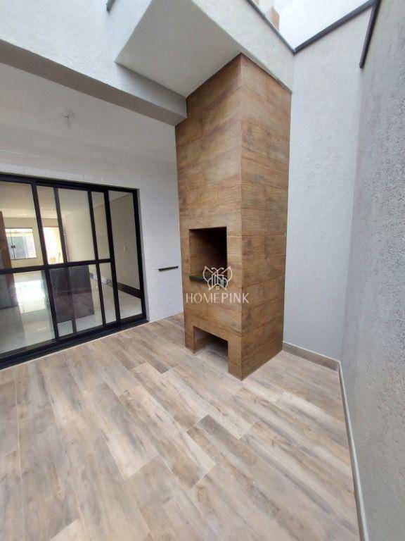 Sobrado à venda com 3 quartos, 130m² - Foto 1