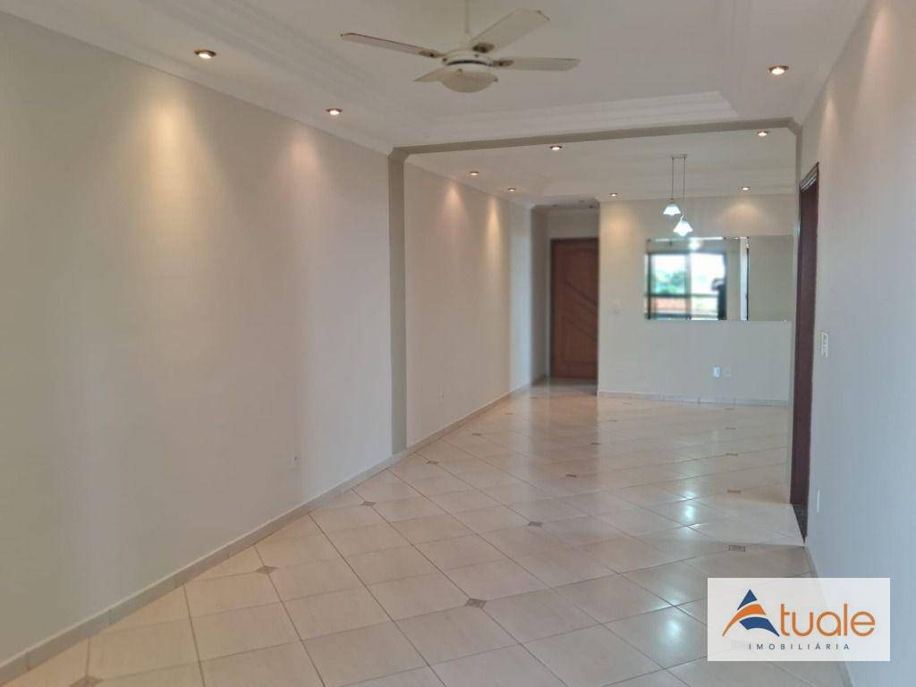 Apartamento para alugar com 3 quartos, 117m² - Foto 3