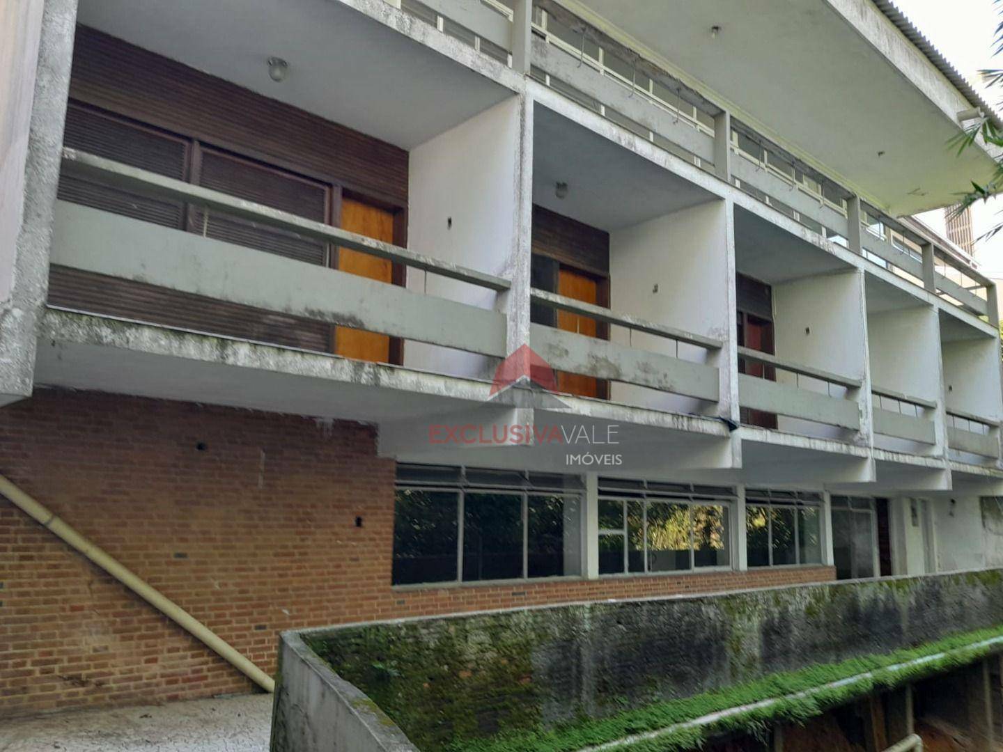 Casa à venda com 4 quartos, 585m² - Foto 6