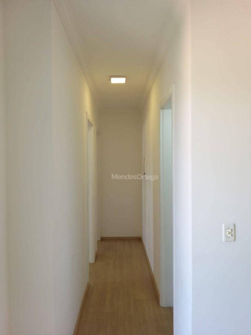 Apartamento à venda com 2 quartos, 61m² - Foto 8