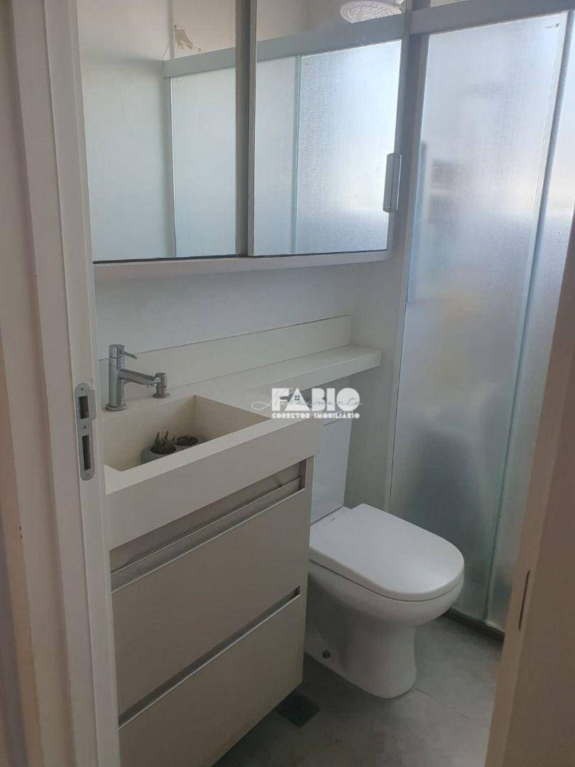 Apartamento à venda com 2 quartos, 60m² - Foto 2