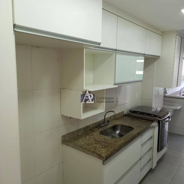 Apartamento à venda com 2 quartos, 66m² - Foto 14