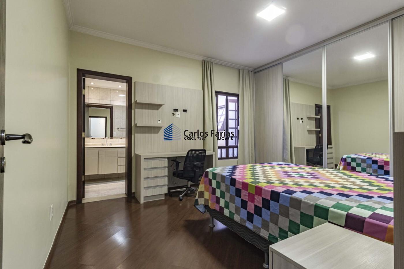Casa à venda com 6 quartos, 450m² - Foto 22